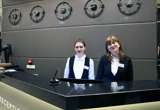 Un inversor turco inaugura el hotel City Avenue en Tiflis