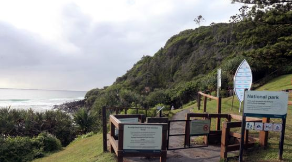 El estilo de vida de Burleigh Heads no tiene fin, desde tiendas y cafés hasta el parque nacional y la playa.