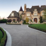 Toronto es el segundo mercado inmobiliario de lujo más caliente del mundo, según el informe de Christie’s International Real Estate