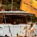 Luxury Escapes lanza experiencias, con cruceros con champán y cenas privadas