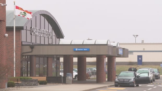 El aeropuerto de Charlottetown recibe $ 1 millón en fondos provinciales para ayudarlo a recuperarse