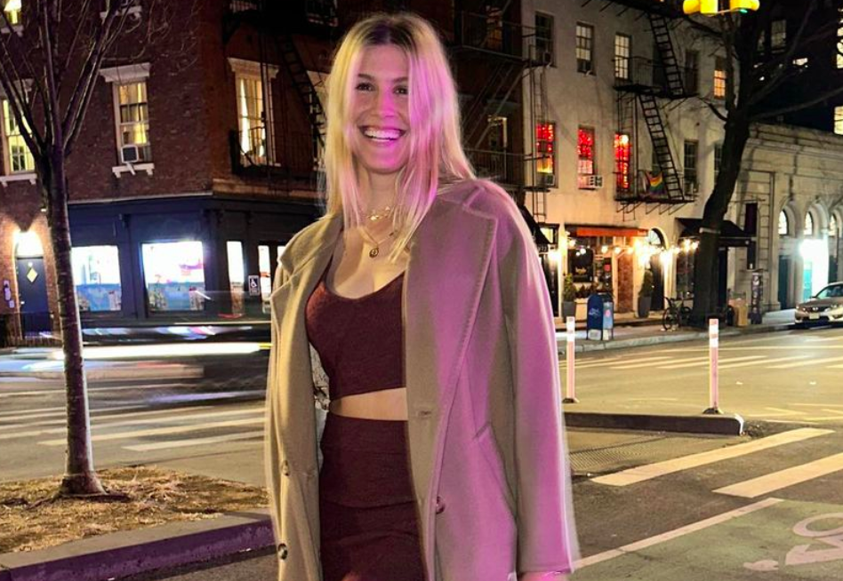 Eugenie Bouchard comparte fotos posando en shorts vaqueros mientras visita Madrid a través de Instagram/ @geniebouchard