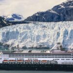La industria de cruceros espera traer un número récord de visitantes a Alaska, alimentando las esperanzas de un fuerte turismo de verano.  Negocio
