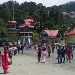 Los descuentos están llegando a raudales mientras la industria turística de Himachal lucha por recuperarse.