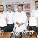 El gobierno, VDA, está planeando paseos en globo aerostático y deportes acuáticos en Varanasi.
