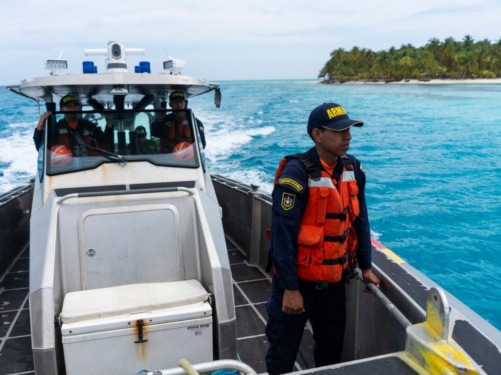 'Operaciones ilegales disfrazadas de turismo': las rutas de los migrantes 'VIP' de Colombia  Noticias de migración.
