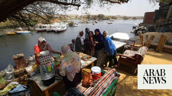 Los refugiados sudaneses traen turismo fuera de temporada a Asuán, Egipto.