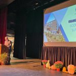 Temas de la industria del turismo y el cine en la Cumbre Económica del Condado de Orange