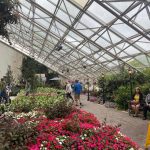 Dirígete al centro de Fort Wayne para “ser un turista en tu ciudad natal” por un día.