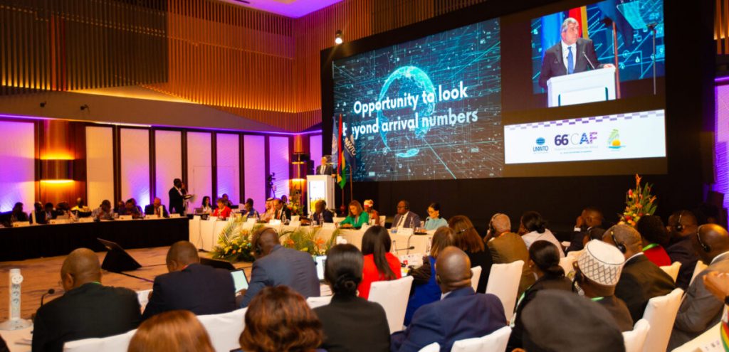 El Banco Africano de Desarrollo reafirmó su compromiso con el sector turístico del continente en la Conferencia de Turismo de las Naciones Unidas
