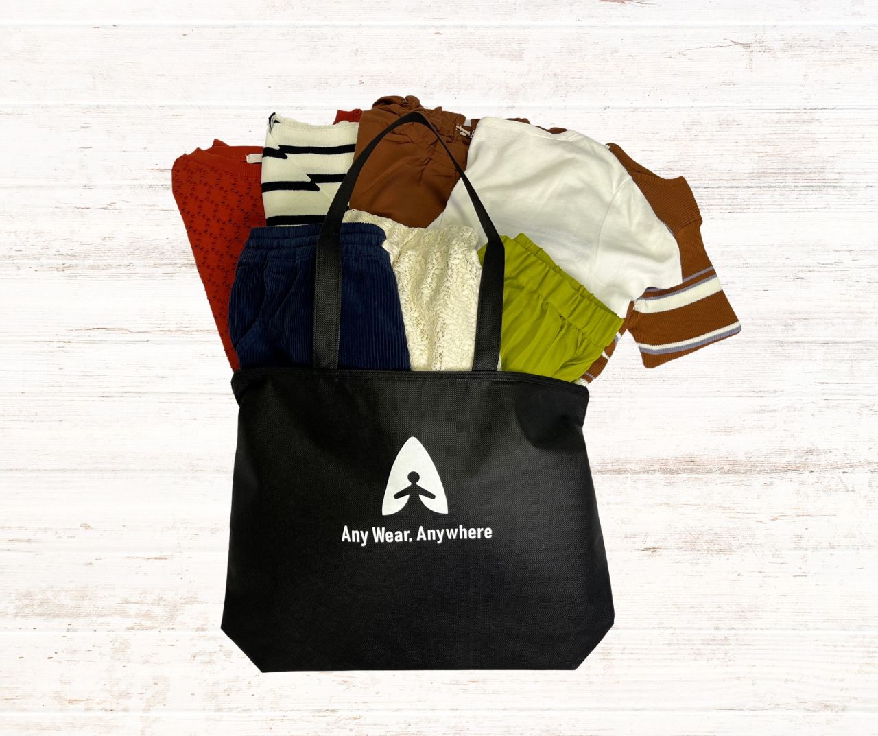 Elija entre una variedad de ropa informal de verano para mujer y úsela en cualquier lugar.