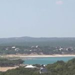 La comunidad de Canyon Lake se centra en el turismo fuera del lago para escapar de la actual sequía y el calor extremo.