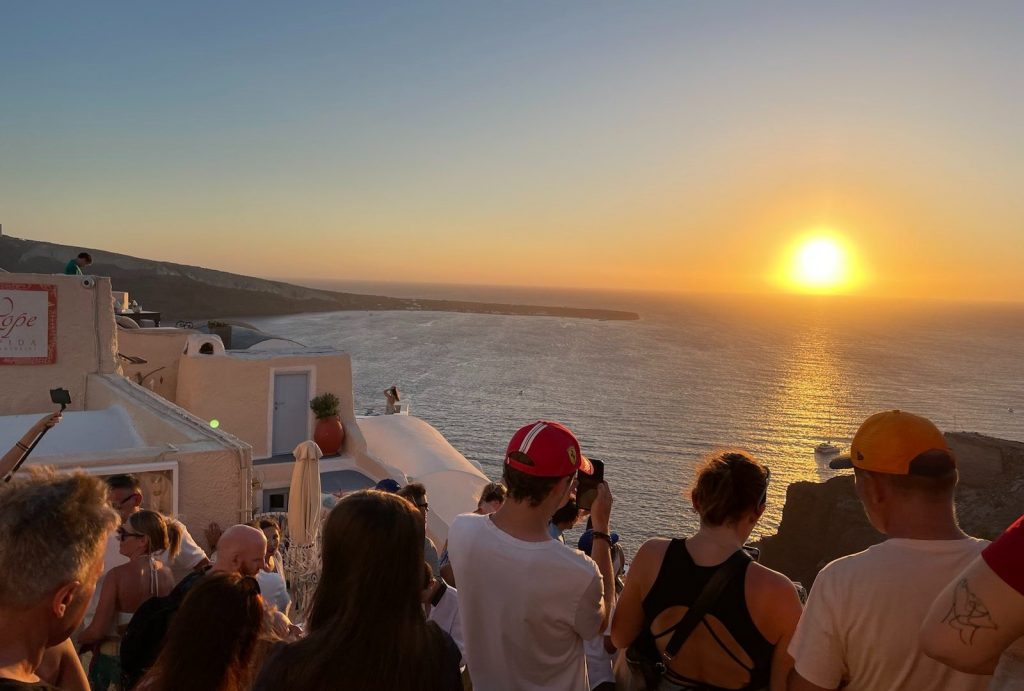 'Sin reglas no podemos sobrevivir': Grecia busca formas de abordar el 'sobreturismo' |  Turismo