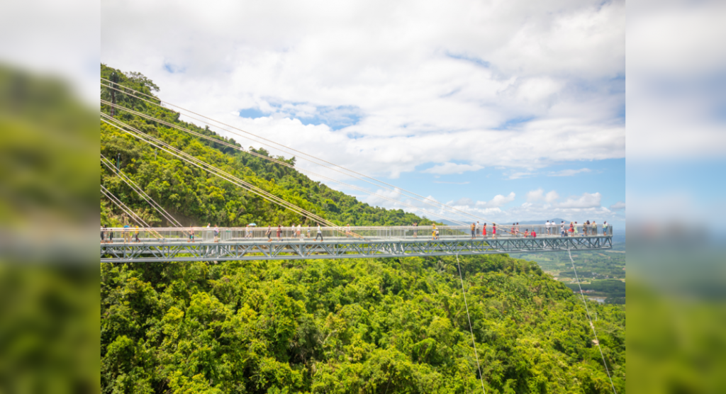¡India consigue su puente de cristal más largo en Vagamon, Kerala!, Kerala.