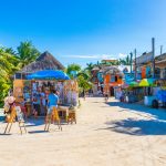 ¿Por qué necesitas reservar ahora tus vacaciones de invierno en esta impresionante isla cerca de Cancún?