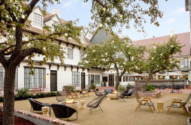 Foto de : Exterior of The Landsby, Solvang.