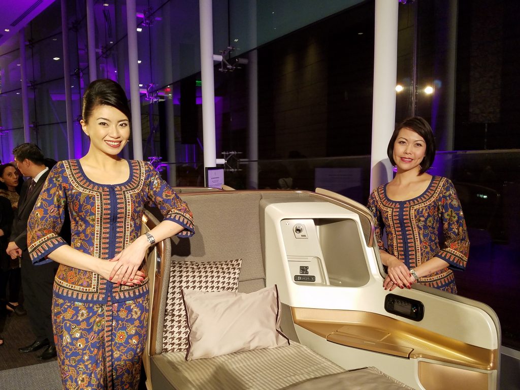 Premios de viajero frecuente de clase Business totalmente abiertos, vuele Singapore Airlines a Europa.