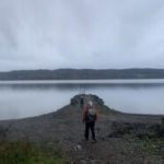 Camping junto a una casa abandonada
