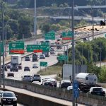 La rampa de la I-76 este a la I-77 sur en Akron se está cerrando en el cruce central.