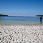 La playa de Door County Schoolhouse Beach de Wisconsin tiene el «agua más limpia» de Estados Unidos.