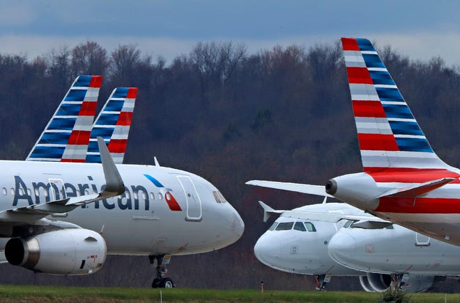 Madre demanda a American Airlines tras perder a sus hijos en un aeropuerto