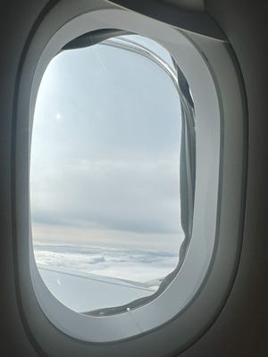 Un vuelo de Londres a Orlando despegó sin ventanillas.