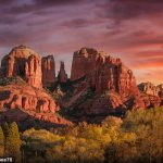 Dentro de la MECCA de la Nueva Era de Arizona: Cómo Sedona LA se convirtió en un paraíso para los hippies y personas influyentes: atrae a tres millones de visitantes anuales a las tiendas de cristal, las piedras rojas ‘curativas’ y los productos de las cuevas… impulsando una campaña antiturística por parte de lugareños enojados