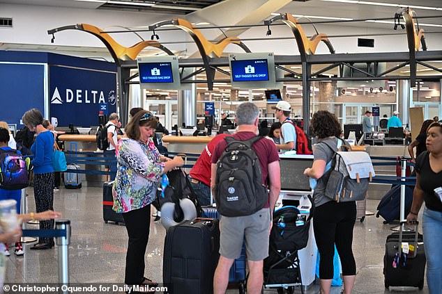 Delta provocó una reacción violenta en septiembre cuando anunció planes para limitar el número de entradas a sus salas VIP.