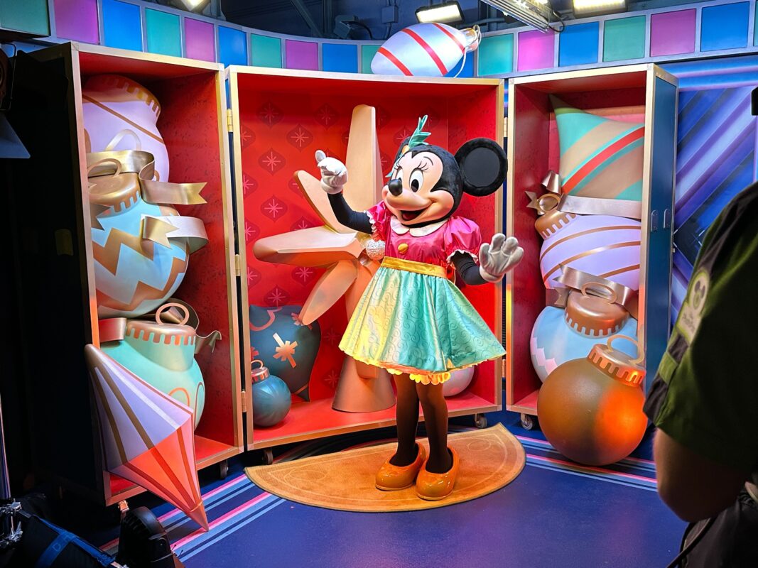 DHS Jollywood Nights conoce y saluda a Mini 3.