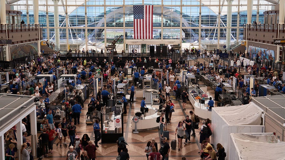 Pasajeros en el Aeropuerto Internacional de Denver