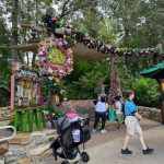 FOTOS: Los disfraces navideños de Mickey y sus amigos llegan al Meet and Greet de Disney’s Animal Kingdom