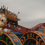 Los invitados de Six Flags ahora están «obligados» a pagar por guardias de seguridad personales para evitar cuchillos.