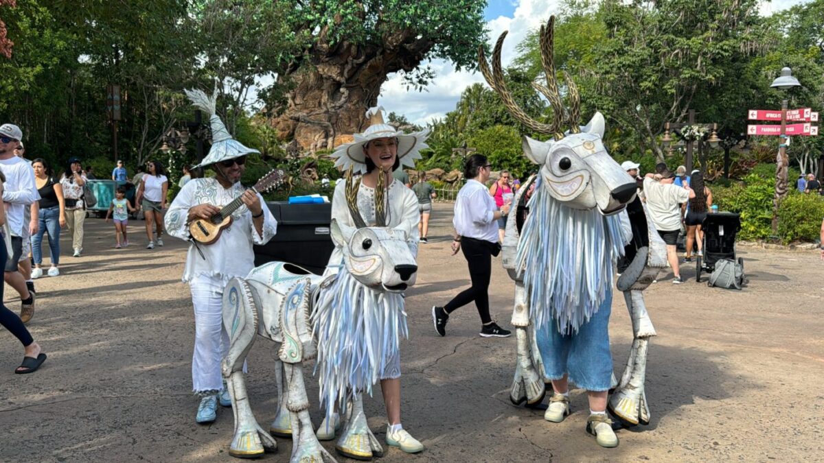 Feliz colección de animales 2023 Disney Animal Kingdom WDW 14