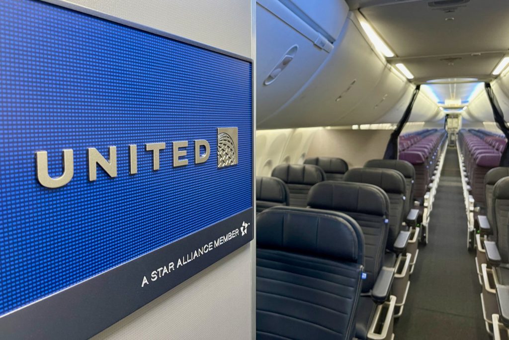 United presenta una importante expansión de su red centrada en Florida y destinos de esquí