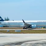 Cathay Pacific está empezando a analizar pedidos de aviones de media distancia.