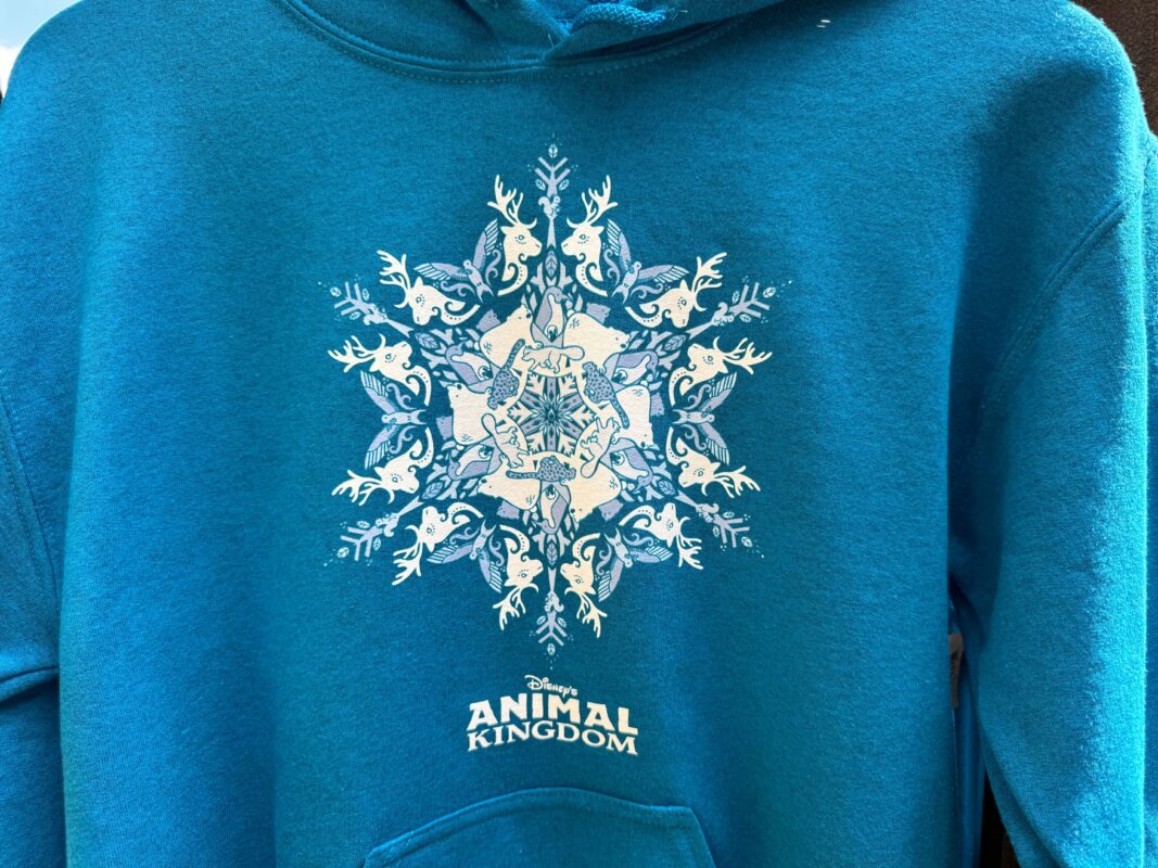 Nuevos adornos, imanes y disfraces de Merry Menagerie en Disney's Animal Kingdom 7 feliz colección de animales merch 2023 8225