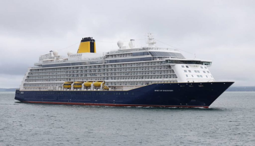 100 pasajeros de crucero heridos por tormenta