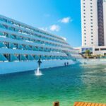 A pesar de la prohibición a nivel nacional, esta popular actividad turística continúa en Cancún.