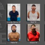 La policía mexicana arrestó a seis personas en relación con la muerte a puñaladas de al menos ocho personas en Cancún.