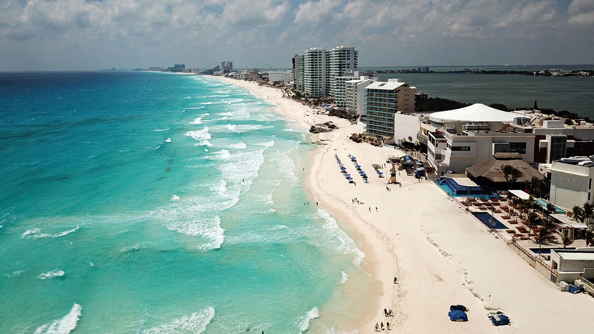 Una vista de la playa