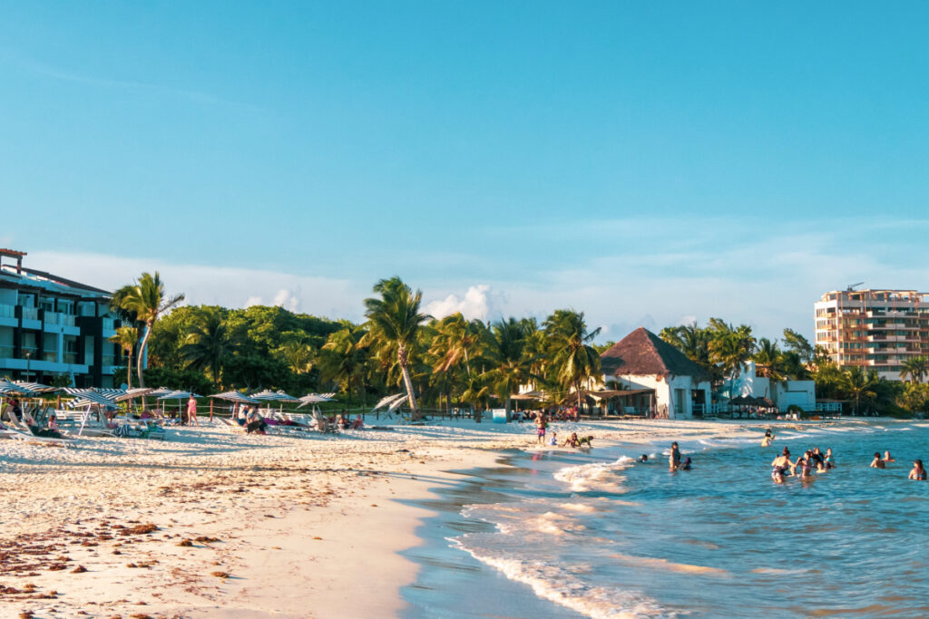 Se espera que los niveles de sargazo se mantengan bajos en este hermoso pueblo costero al sur de Cancún