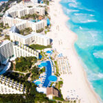 Estos son los 5 mejores hoteles baratos y mejor valorados cerca de Cancún en este momento.