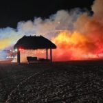 «Es sospechoso:» La policía investiga el incendio de la cabaña tiki de JW Mariott en Marco Island.
