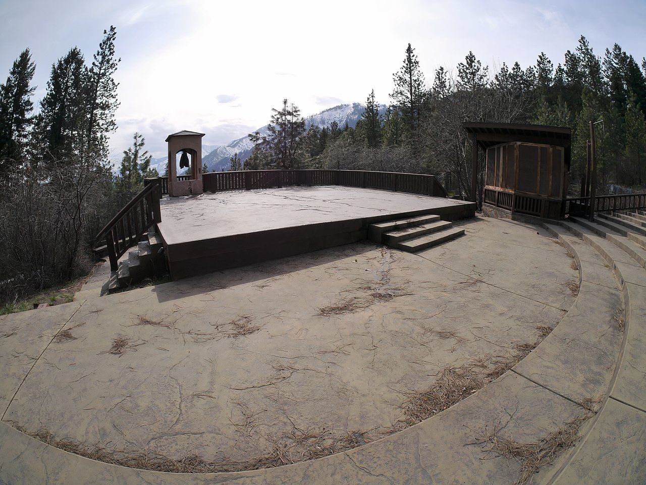 Escenario de teatro al aire libre en Leavenworth Ski Hill Washington