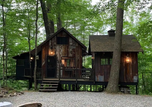Casa en el árbol en New Marlborough