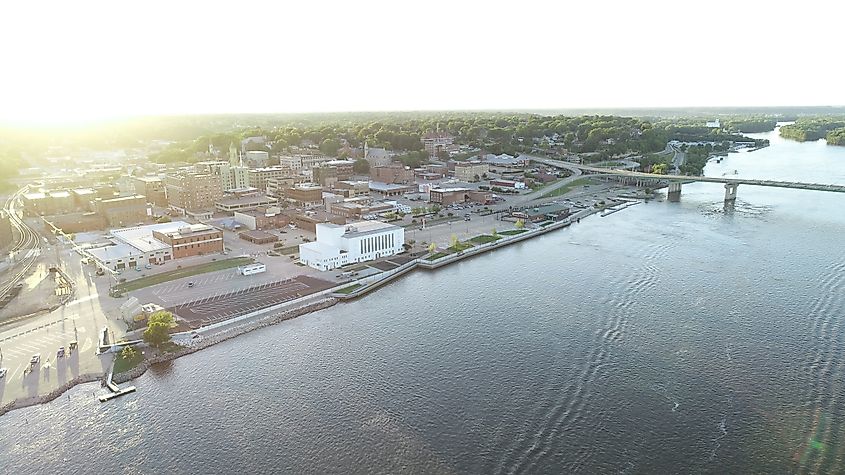 Burlington, Iowa: Vista aérea de drones.