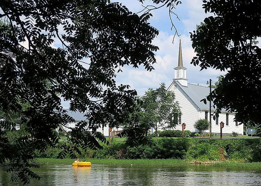 San Francisco de Asís (Townsend, Tennessee) - Iglesia en Little River