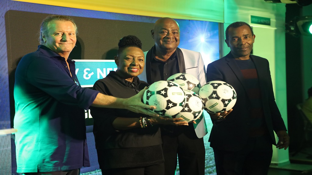 J. Wray & Nephew presenta un programa integral de fútbol