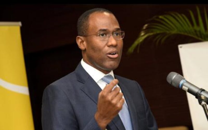 Jamaica recibirá 10,3 millones de dólares adicionales en fondos de ayuda del CCRIF.