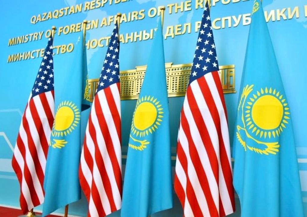 Los países del G7 están dispuestos a invertir 200 mil millones de dólares en infraestructuras de Asia Central.